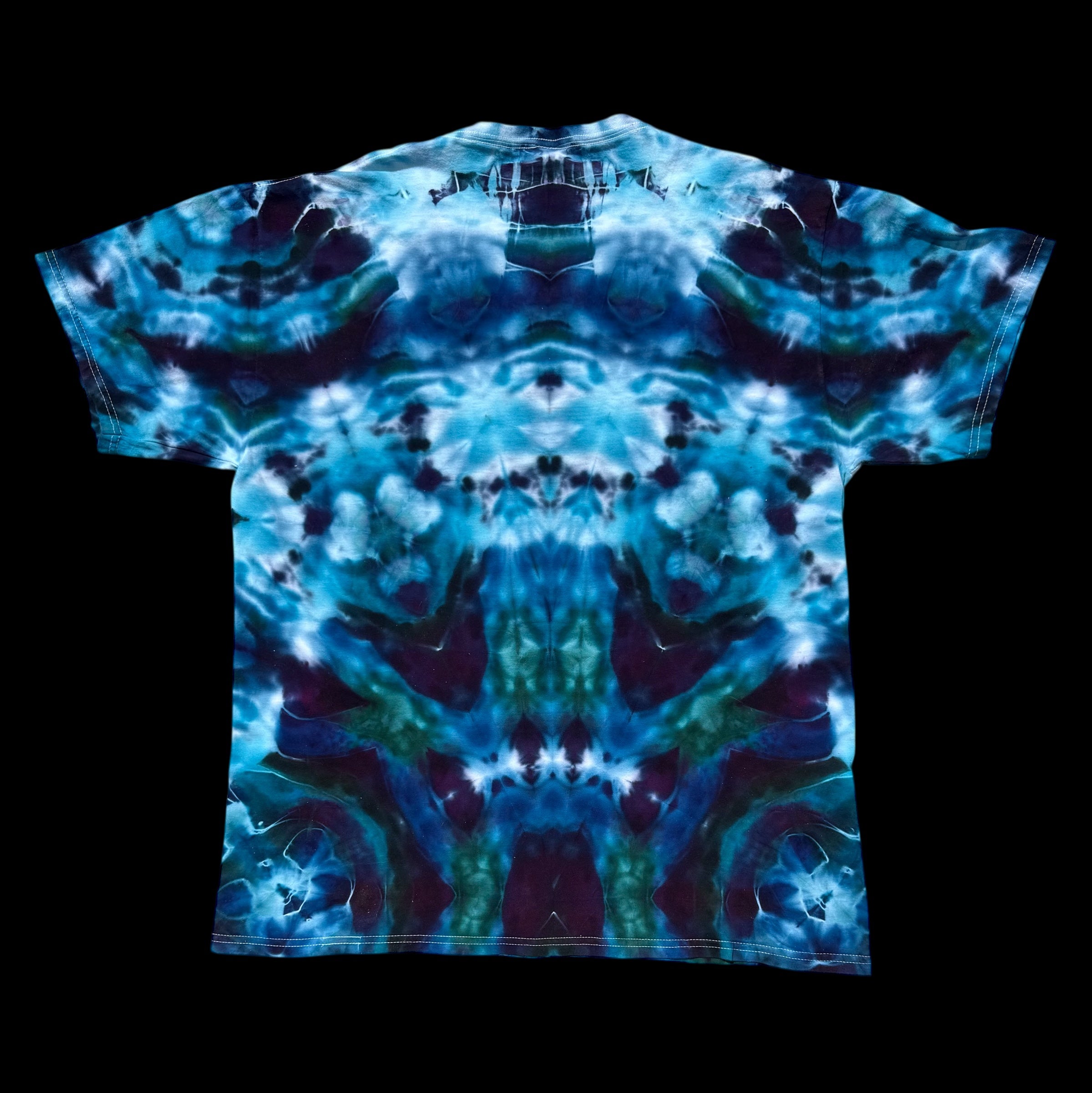 Men's T-shirt Large